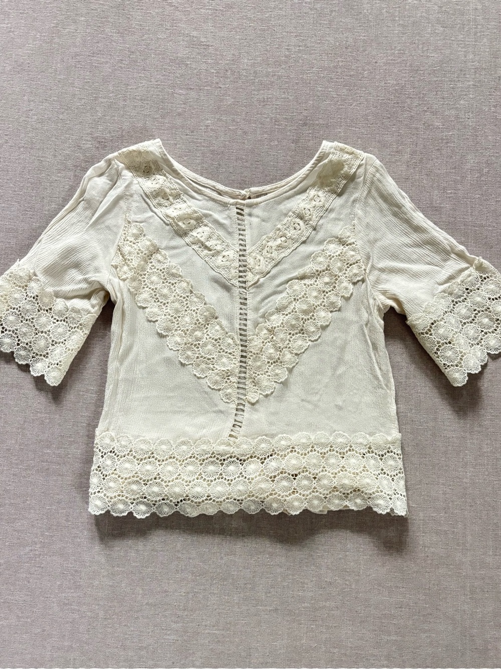 Self Esteem cream lace boho blouse with lace scallop trim & ribbon bow, size S